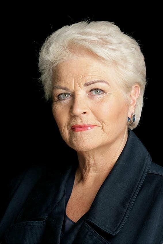 Pam St. Clement | Barmaid