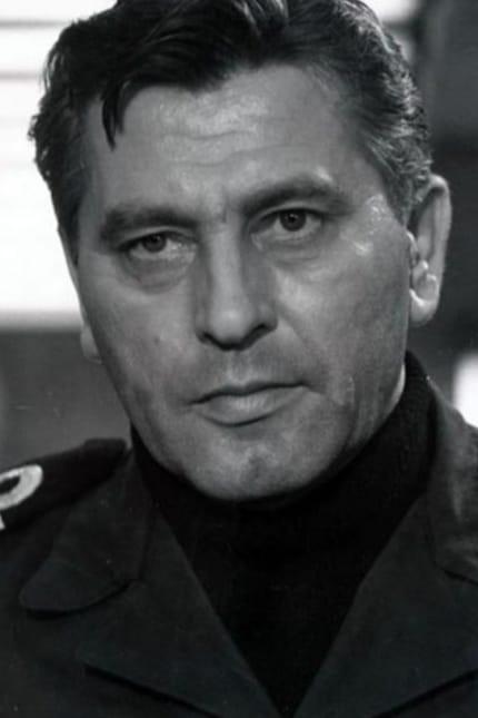 Tadeusz Schmidt | Officer