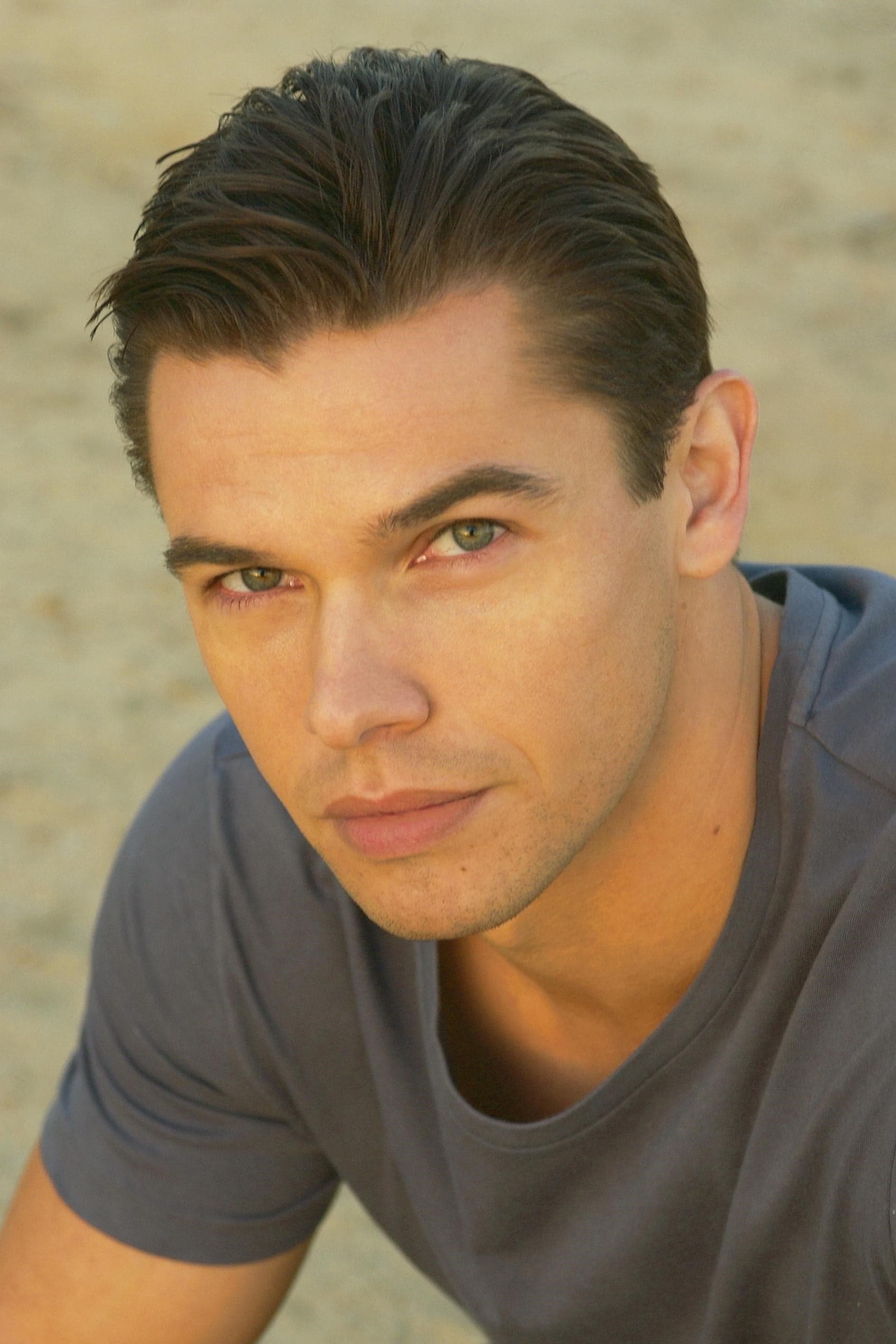 Paul Telfer | Luca