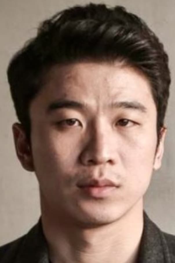 Kang Deok-joong | Policeman