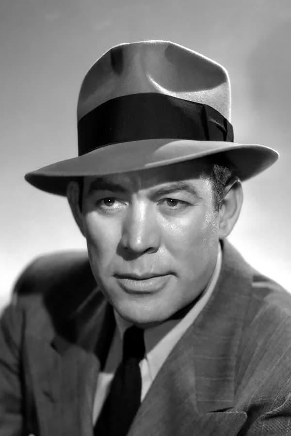 Ward Bond | Party Guest (uncredited)