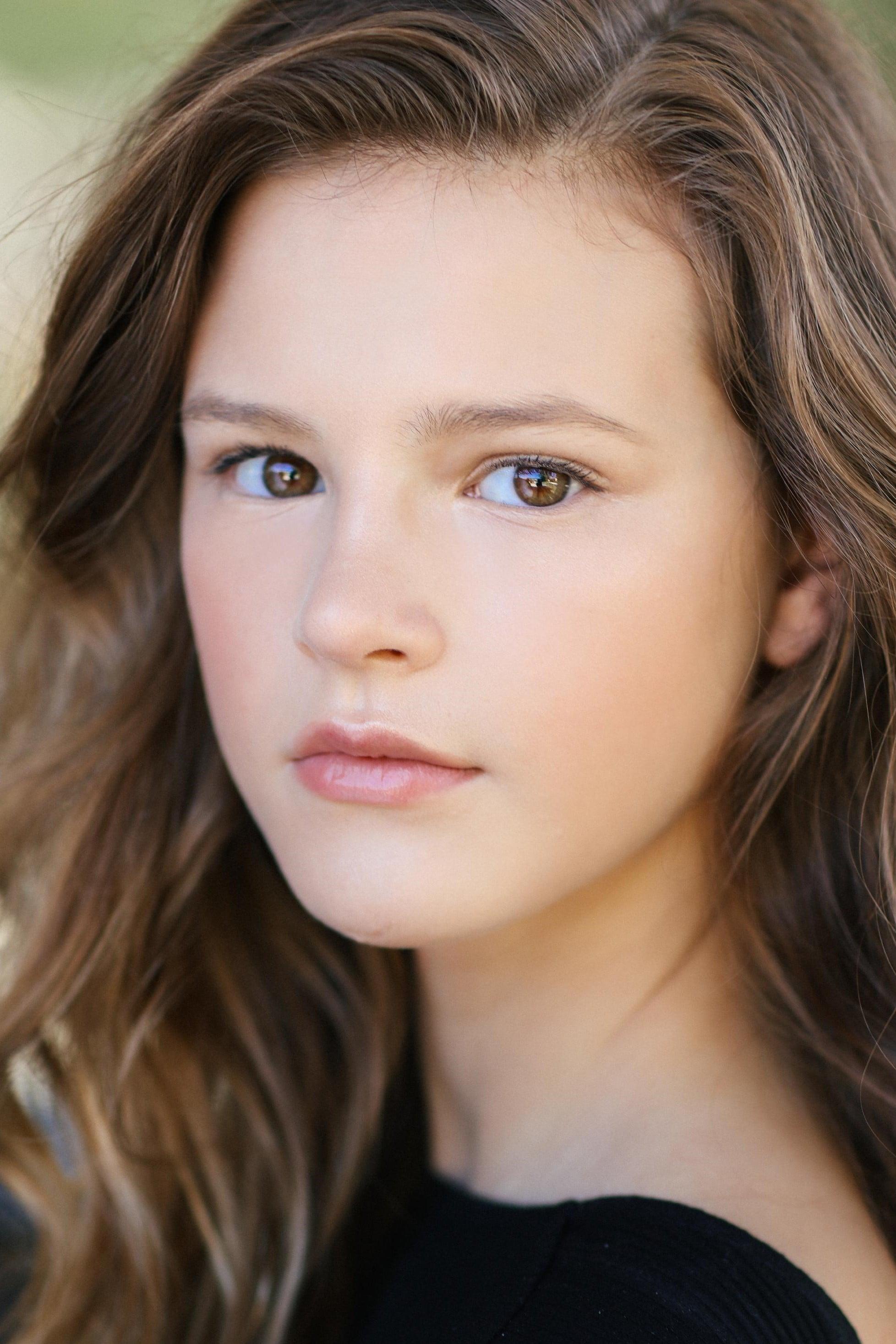 Peyton Kennedy | Young Cass