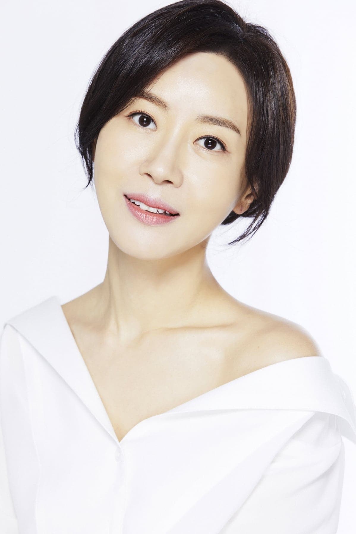 Kim Hee-jung | Helper