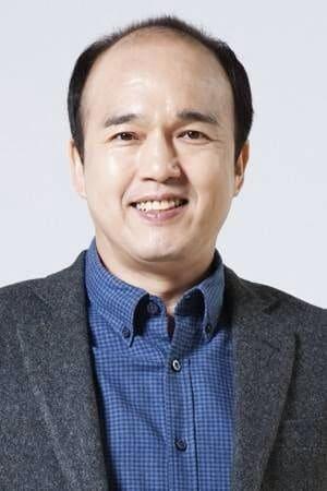 Kim Kwang-kyu | Deputy Head of Department