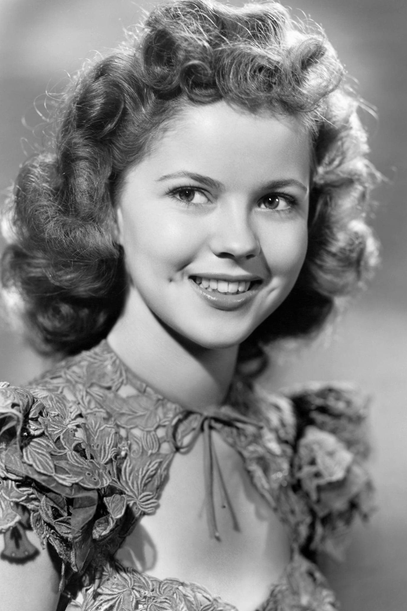Shirley Temple | Self (archive footage)