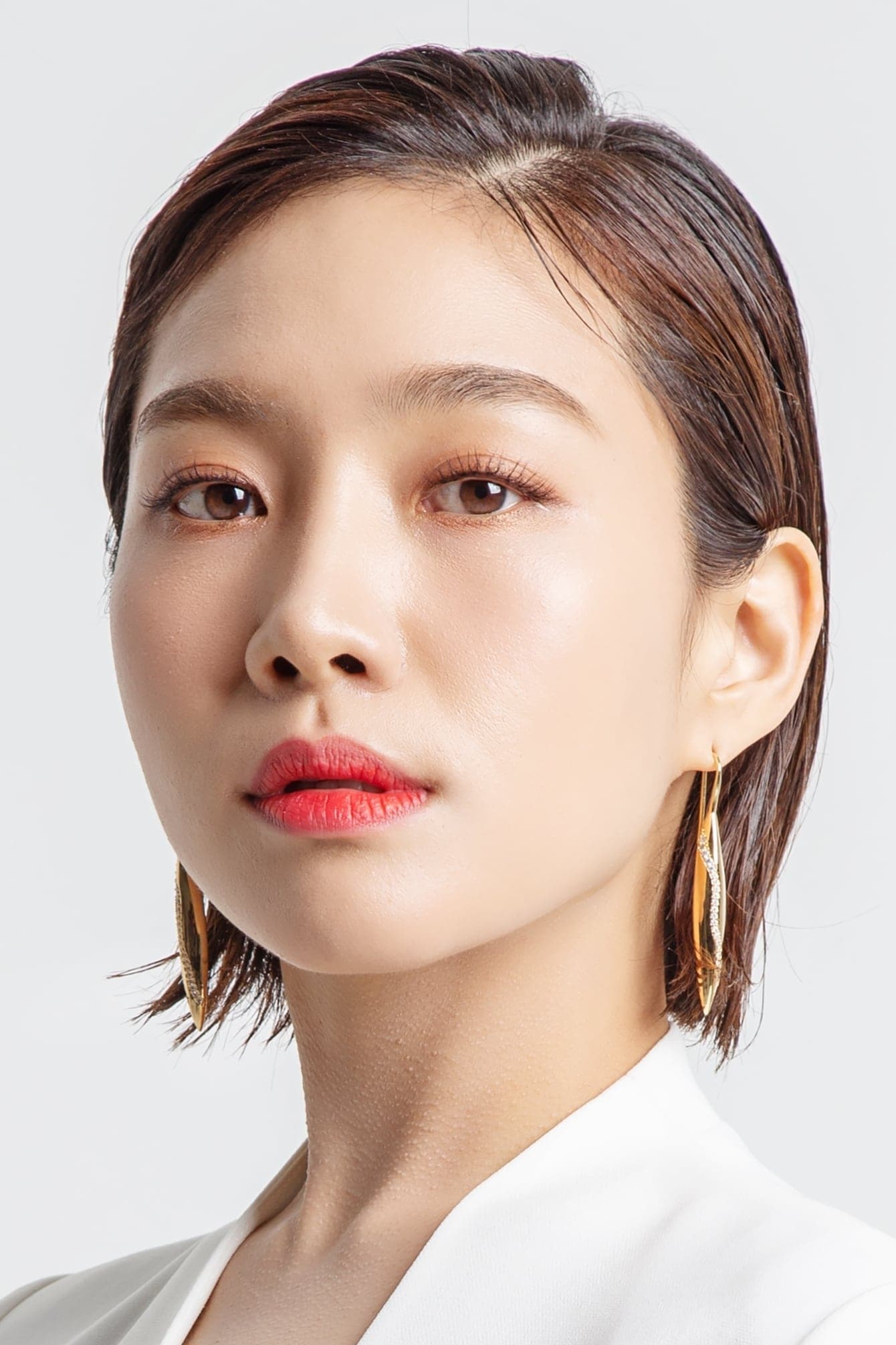 Choi Hee-seo | Choi Female Interpreter