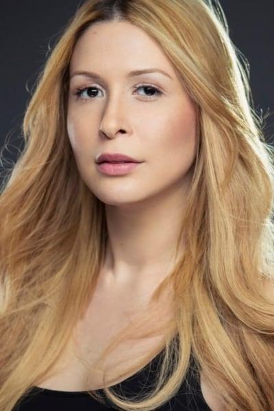 Mey Novak | Sonya Garcia