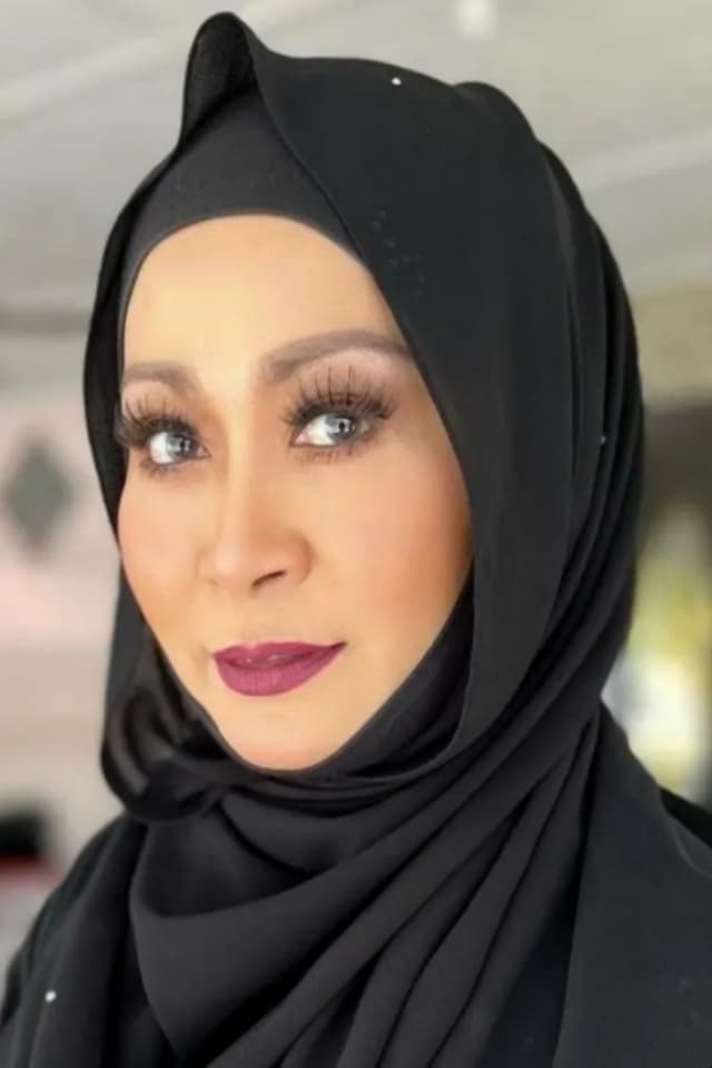 Liza Abdullah | Ibu Mukhlis