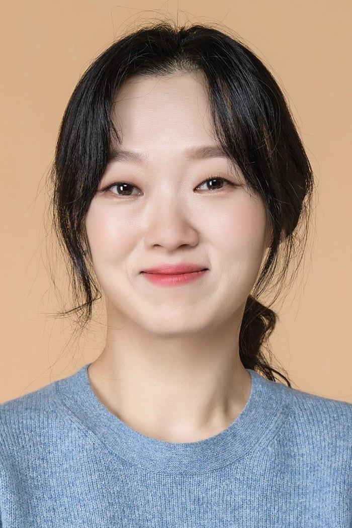 Lee Bong-ryeon | Royal Kitchen Court Lady