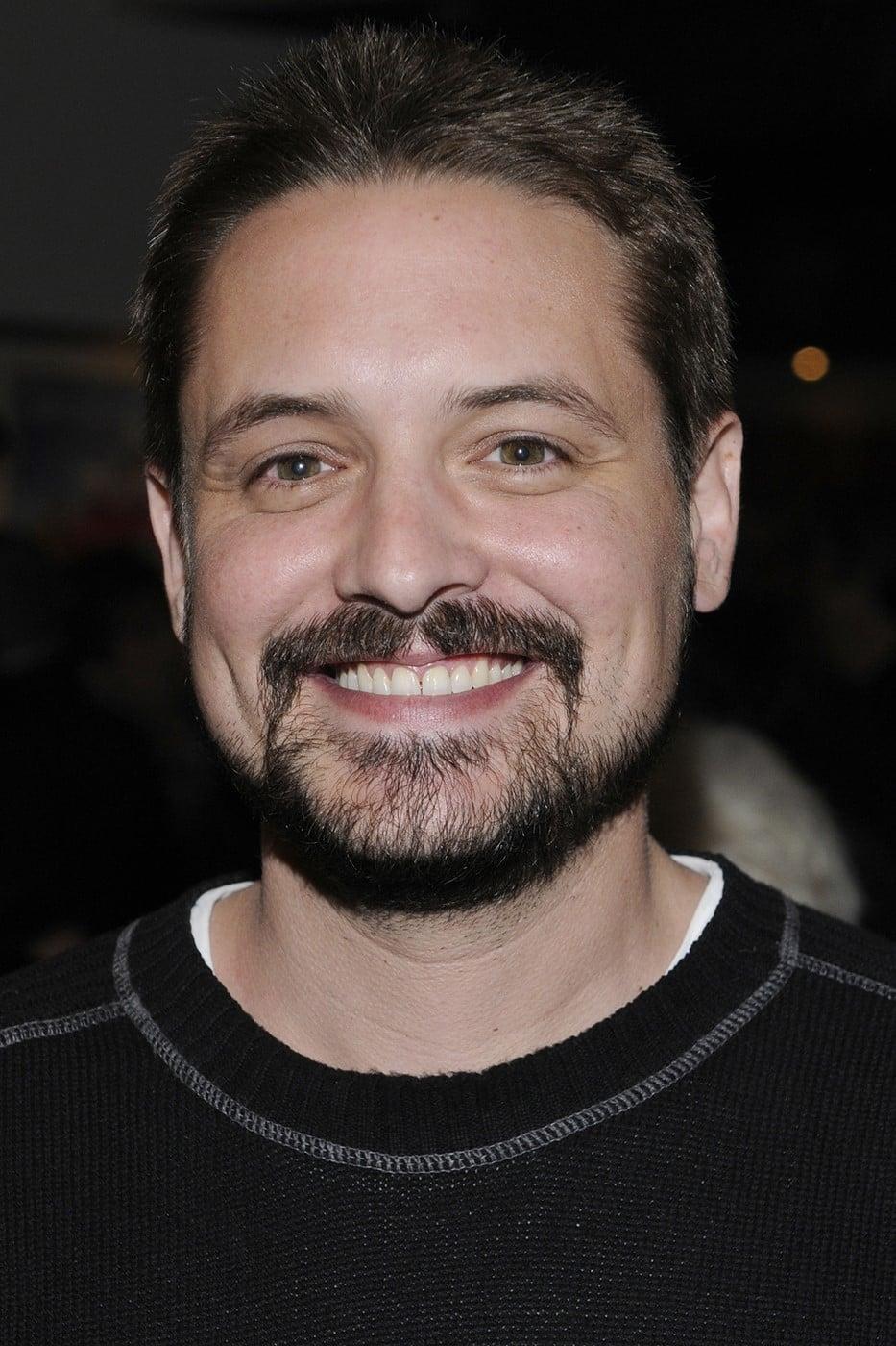 Will Friedle | Skye Silver / Glitter Cupcake / Comet Tail (voice)