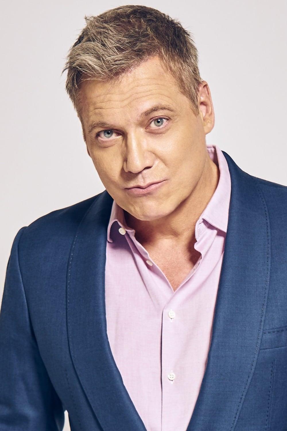 Holt McCallany | Detective Murphy
