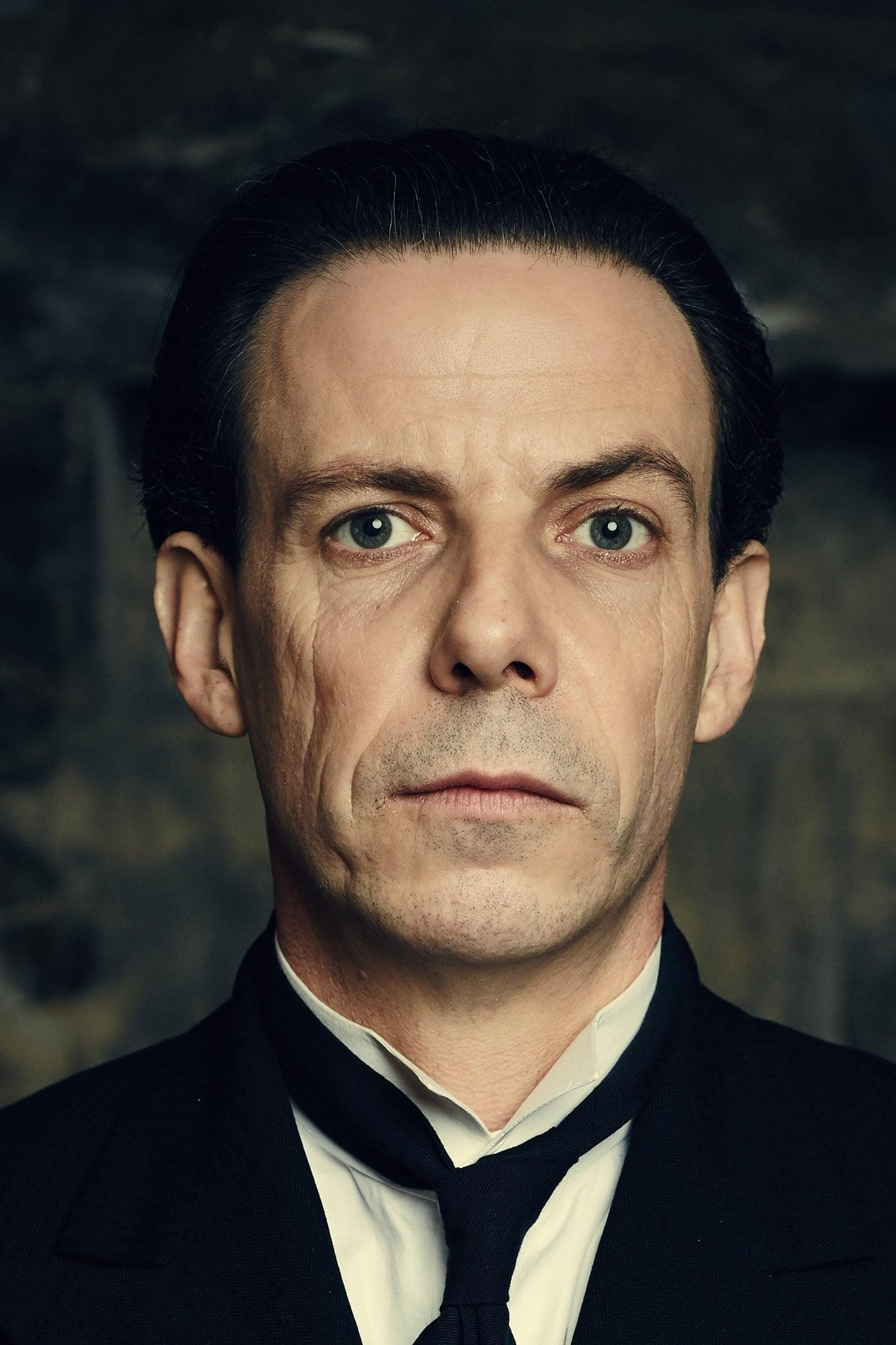 Noah Taylor | Dick Roswell