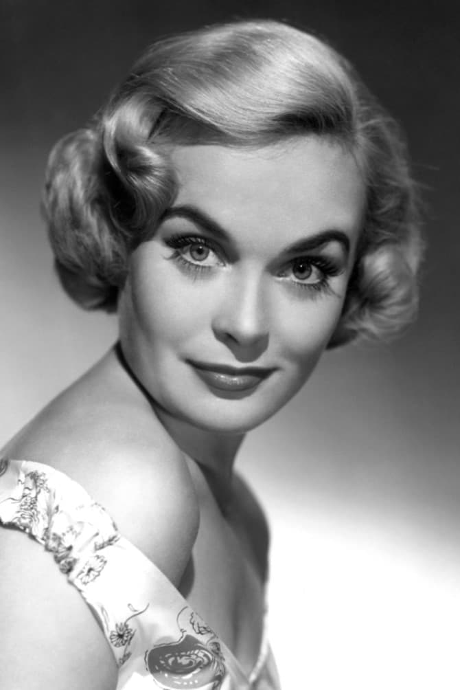 Shirley Eaton | Millicent "Milly" Groaker
