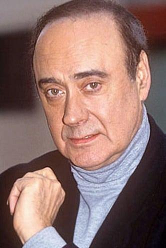 Victor Spinetti | French Tailor (uncredited)