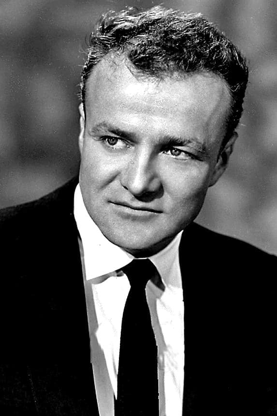 Brian Keith | Gen. 'Howling Bull' Hallenby