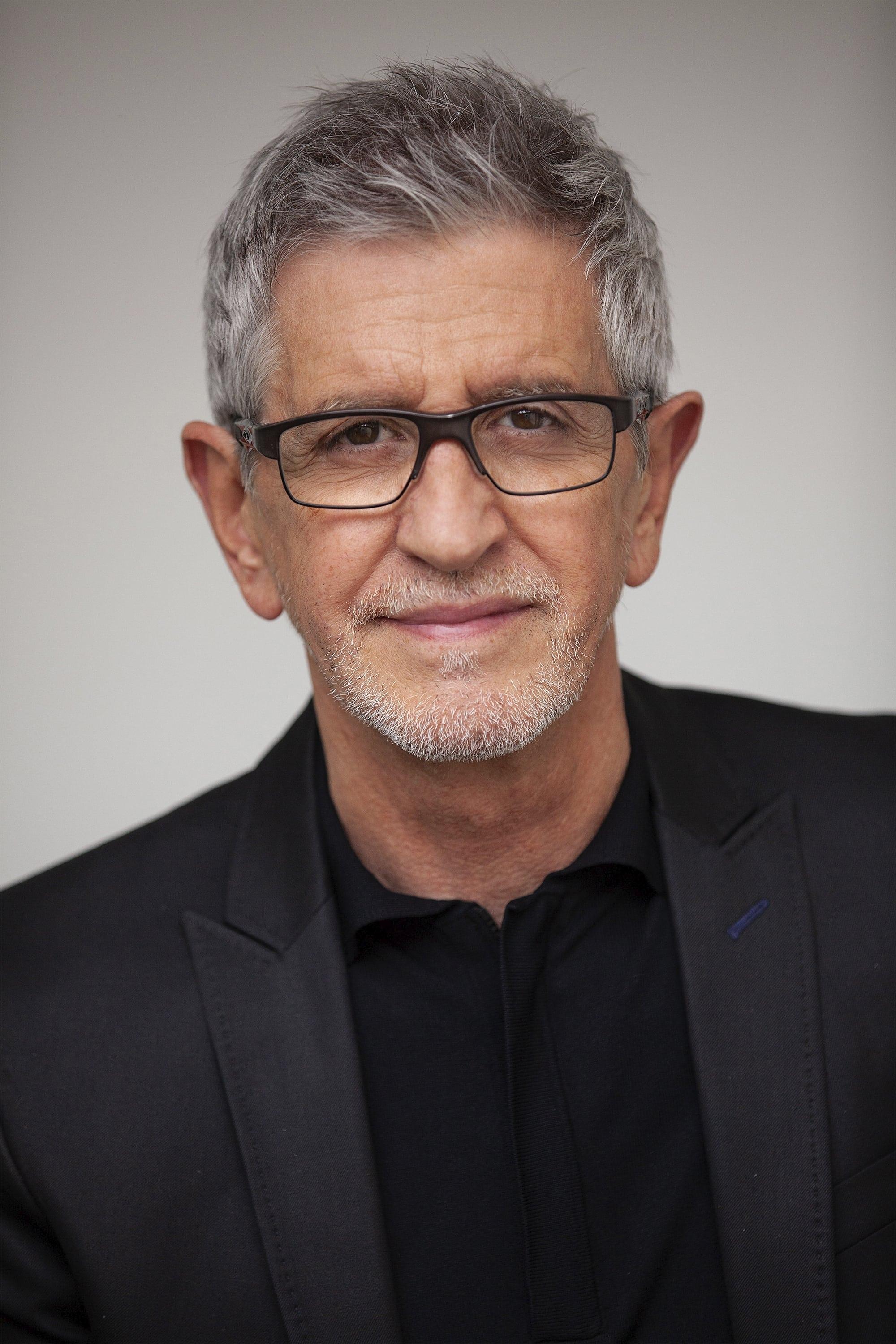 Antonio Hernández | Director