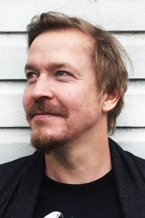 Einari Paakkanen | Assistant Editor