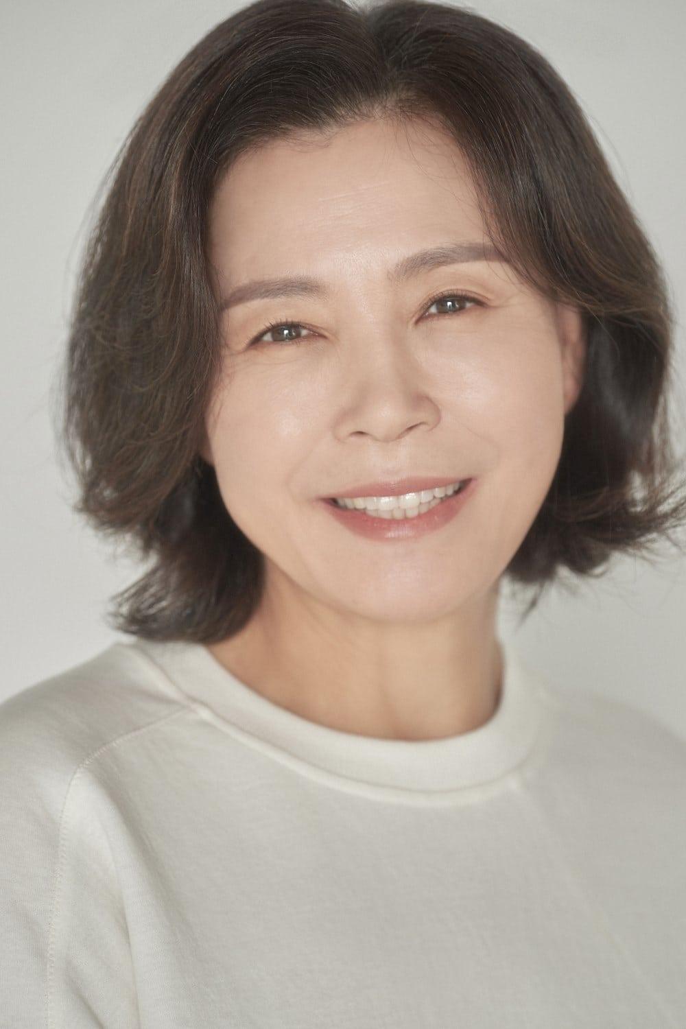 Cha Mi-kyeong | Mother