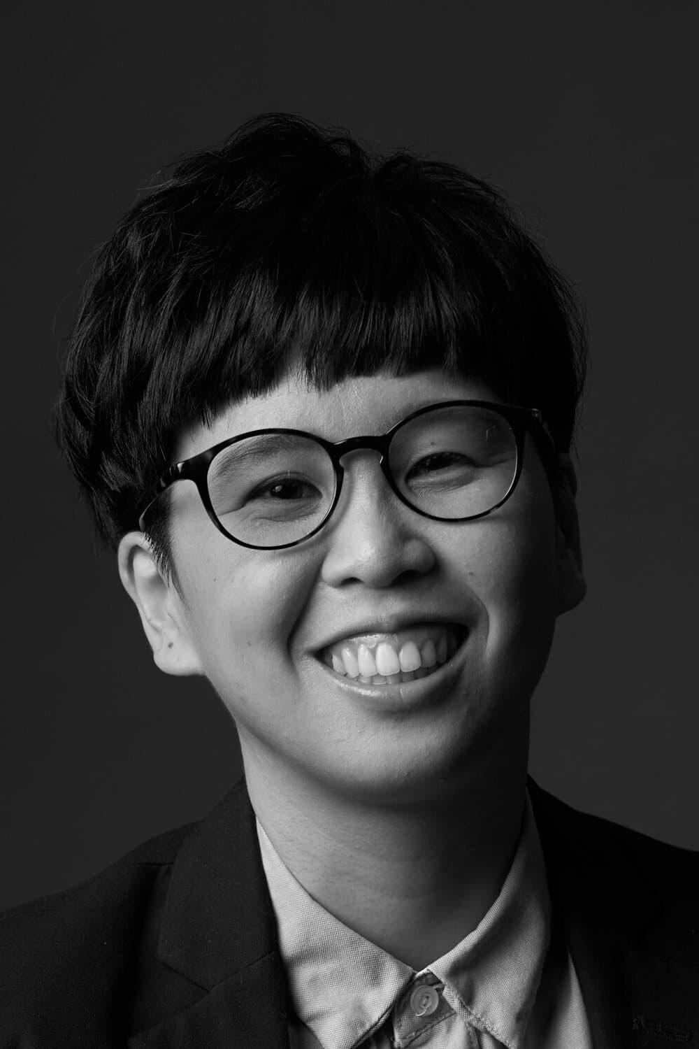 Ping-Wen Wang | Production Office Assistant