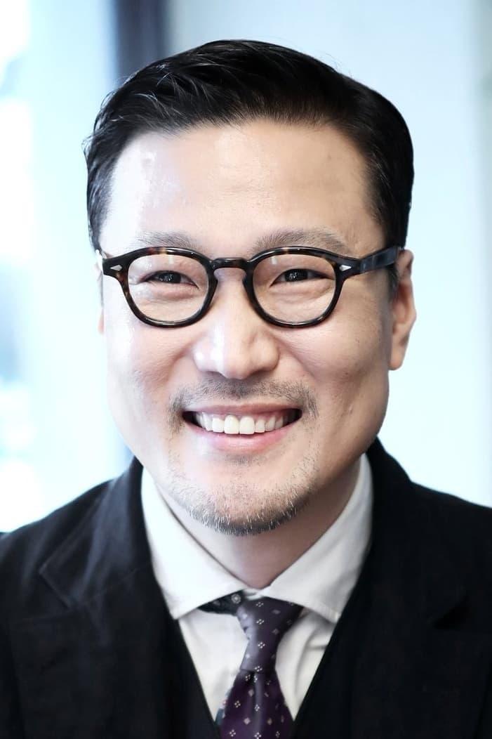 Jung Hyung-suk | Publishing Company Employee