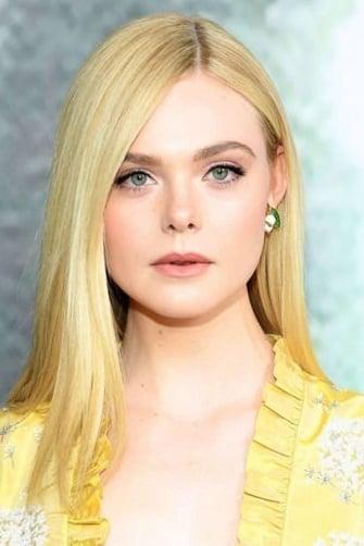 Elle Fanning | Mary Holm