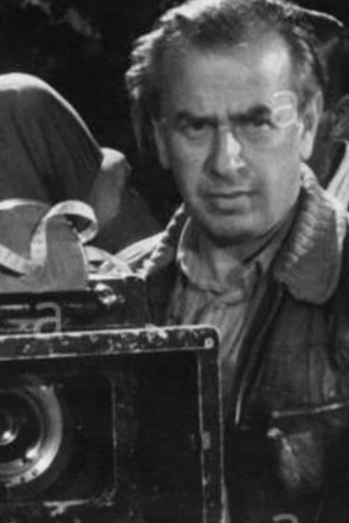 Erich Claunigk | Director of Photography