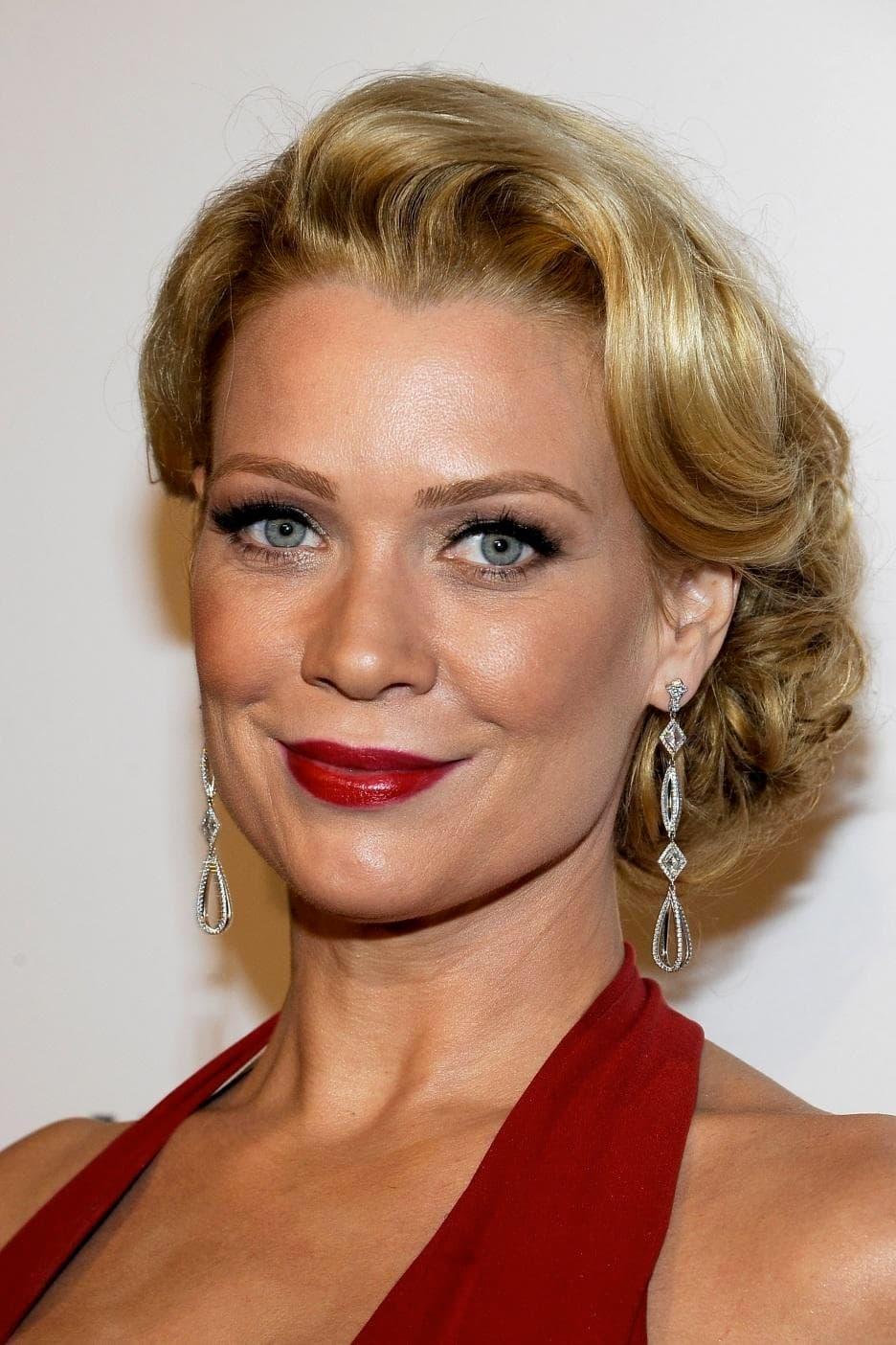 Laurie Holden | Adele