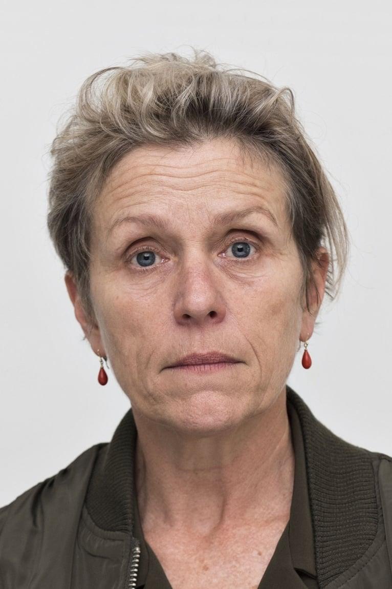 Frances McDormand | Stage Actress (voice) (uncredited)