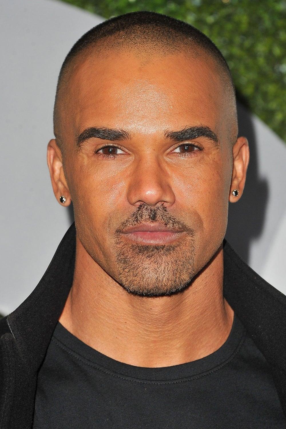 Shemar Moore | Victor Stone / Cyborg (voice)