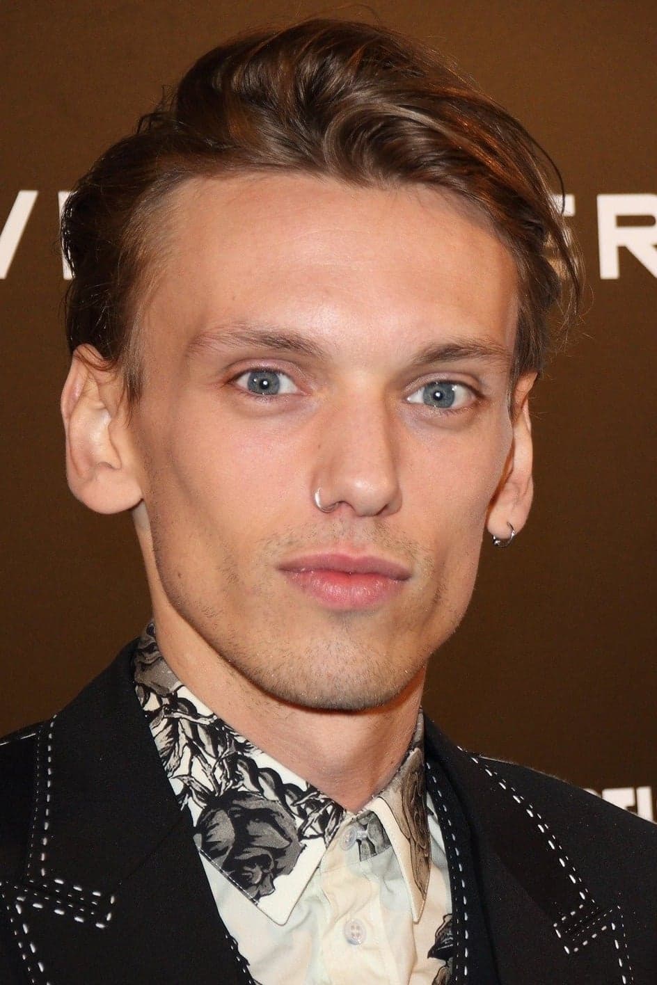 Jamie Campbell Bower | Young Grindelwald