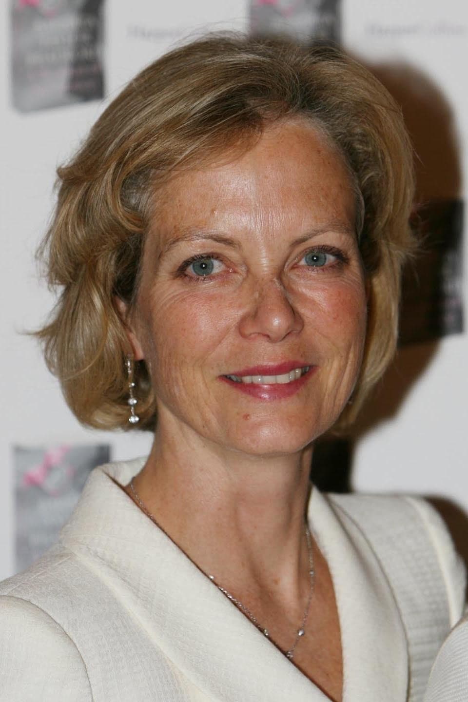 Jenny Seagrove | Louisa Gould