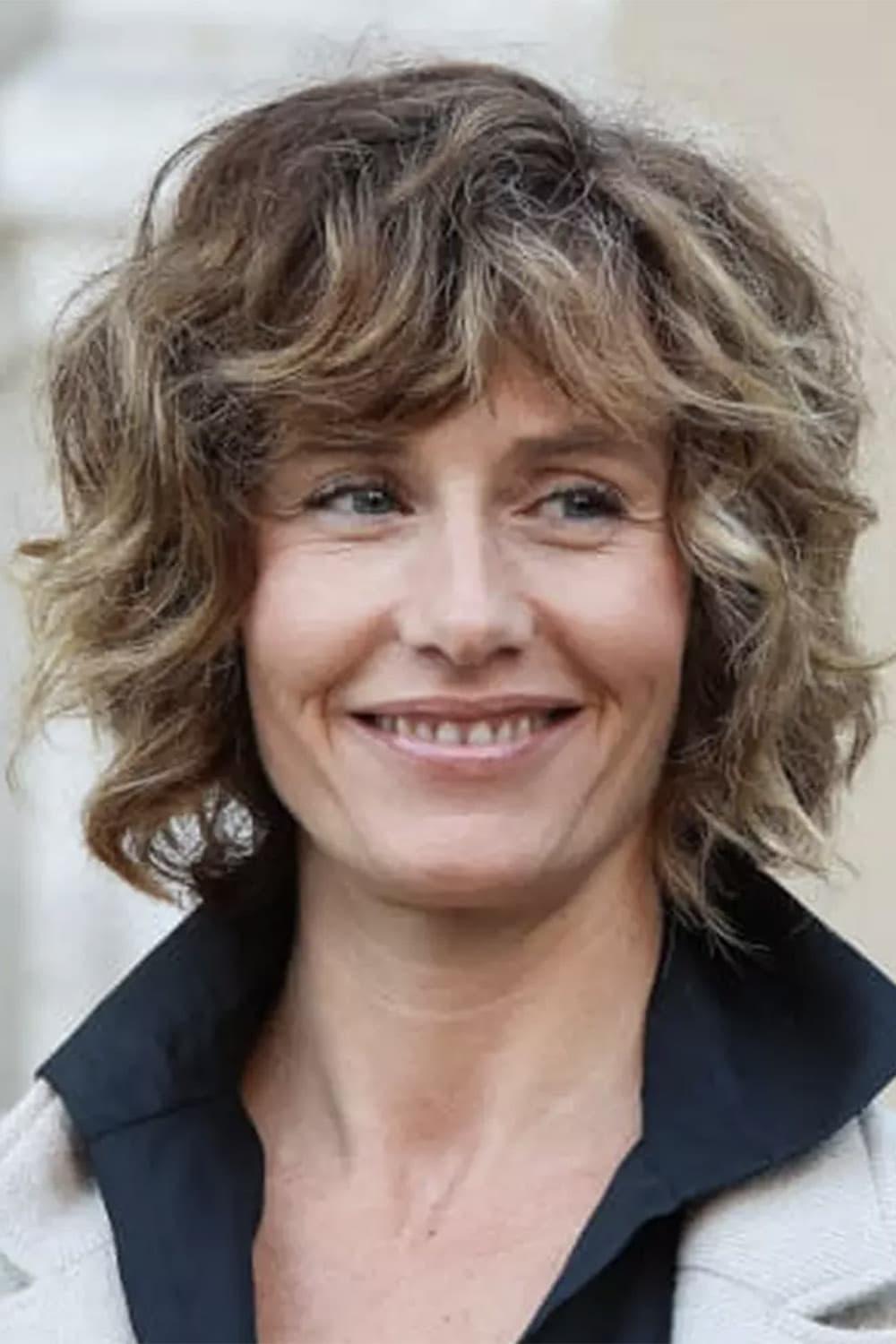 Cécile de France | Jeanne Schneider