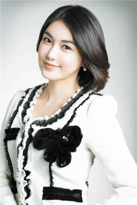Jo Eun-joo | Announcer Woman