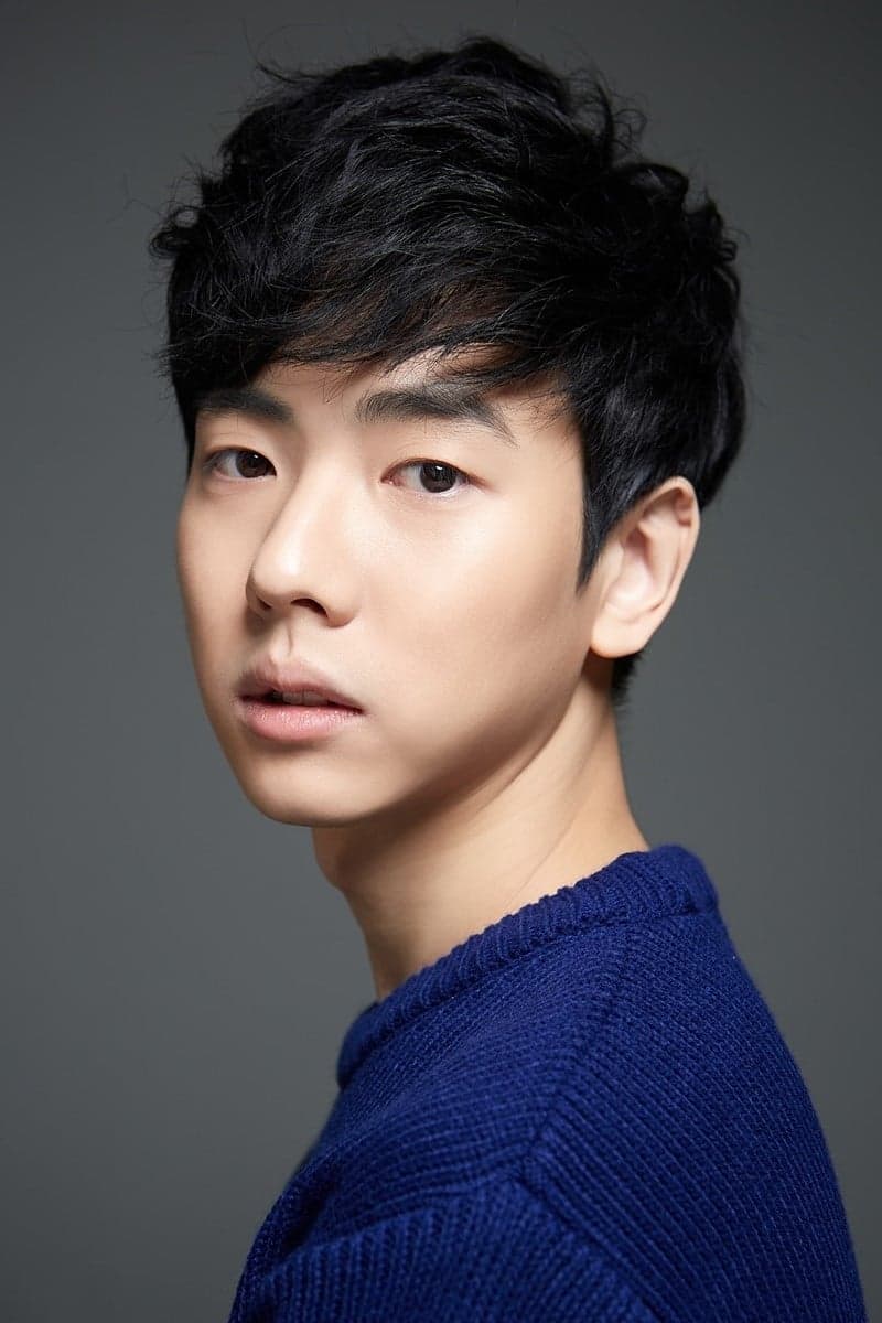 Jang Yoo-sang | Henchman