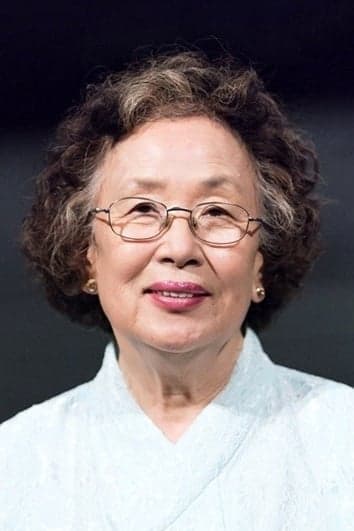 Na Moon-hee | Nam-woo's grandmother