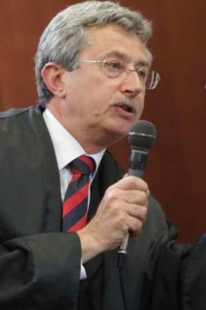 Alberto Cavallone | Editor