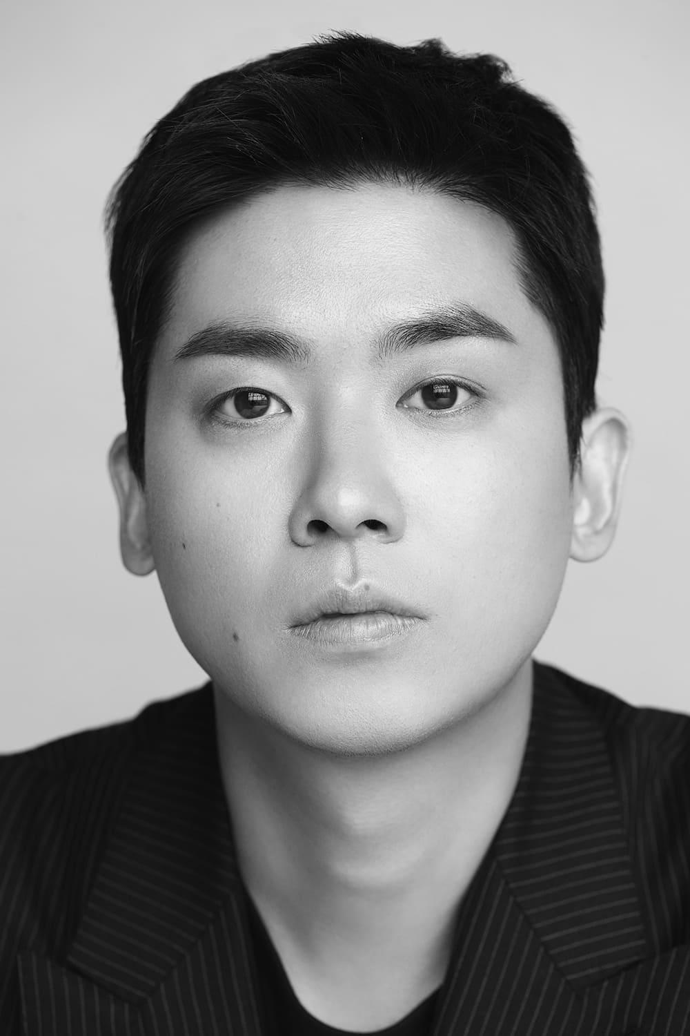 Cho Hyun-chul | Dong-goo