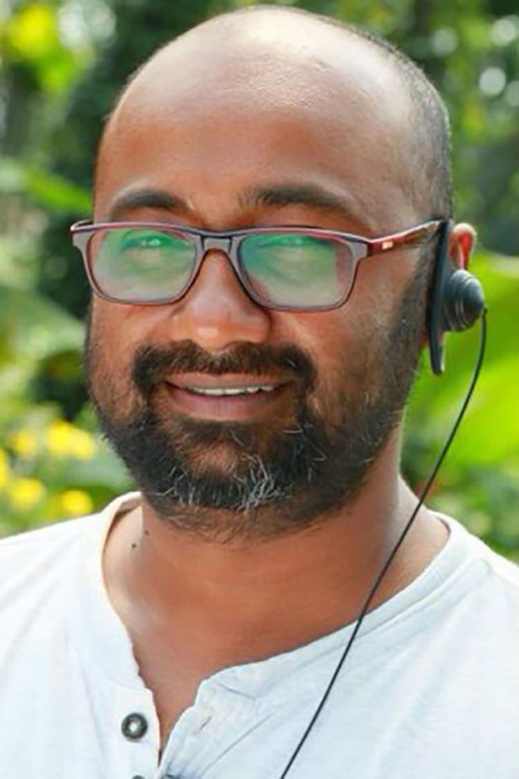 Sujith Vaassudev | Director of Photography