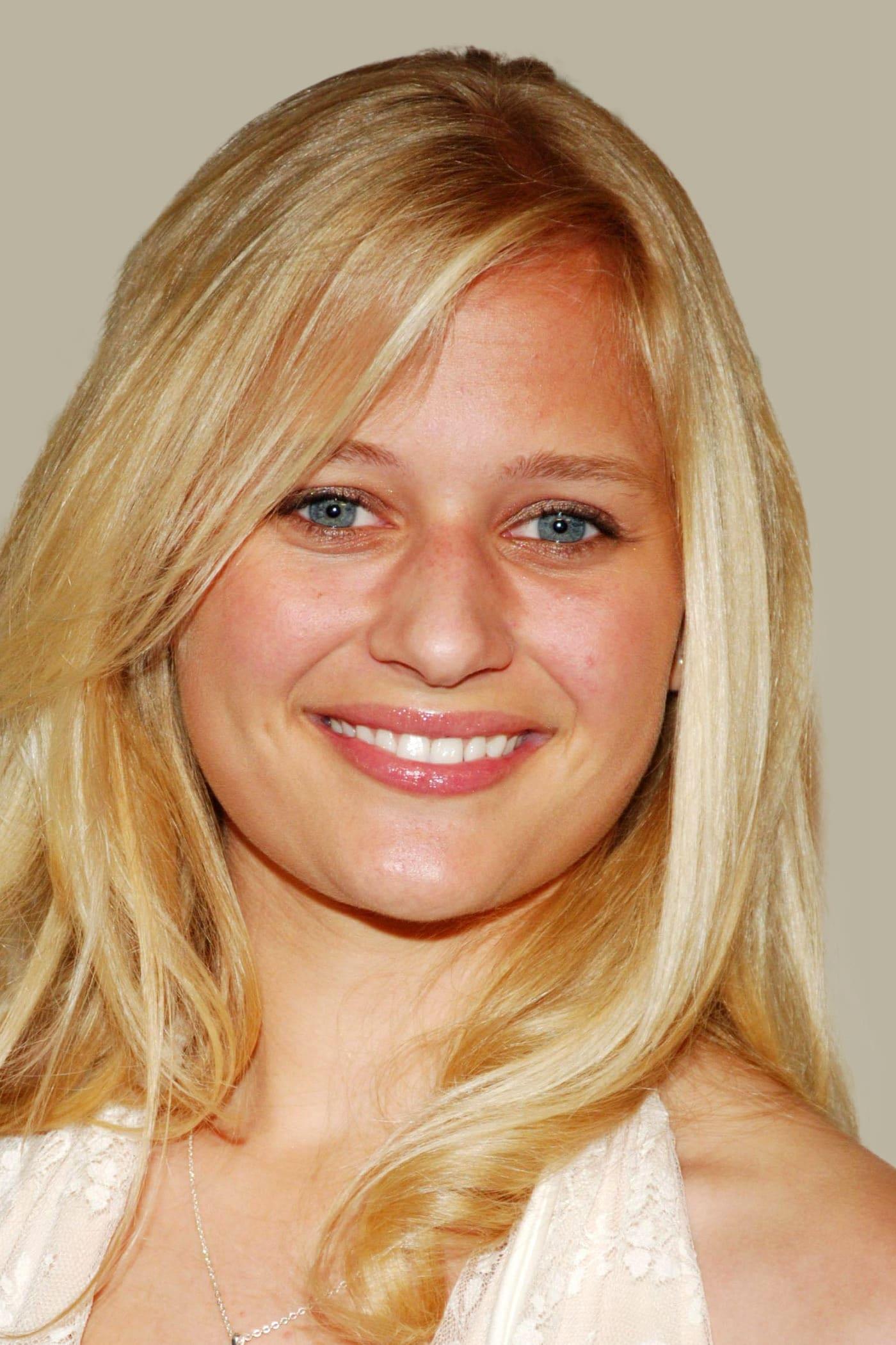 Carly Schroeder | Carly