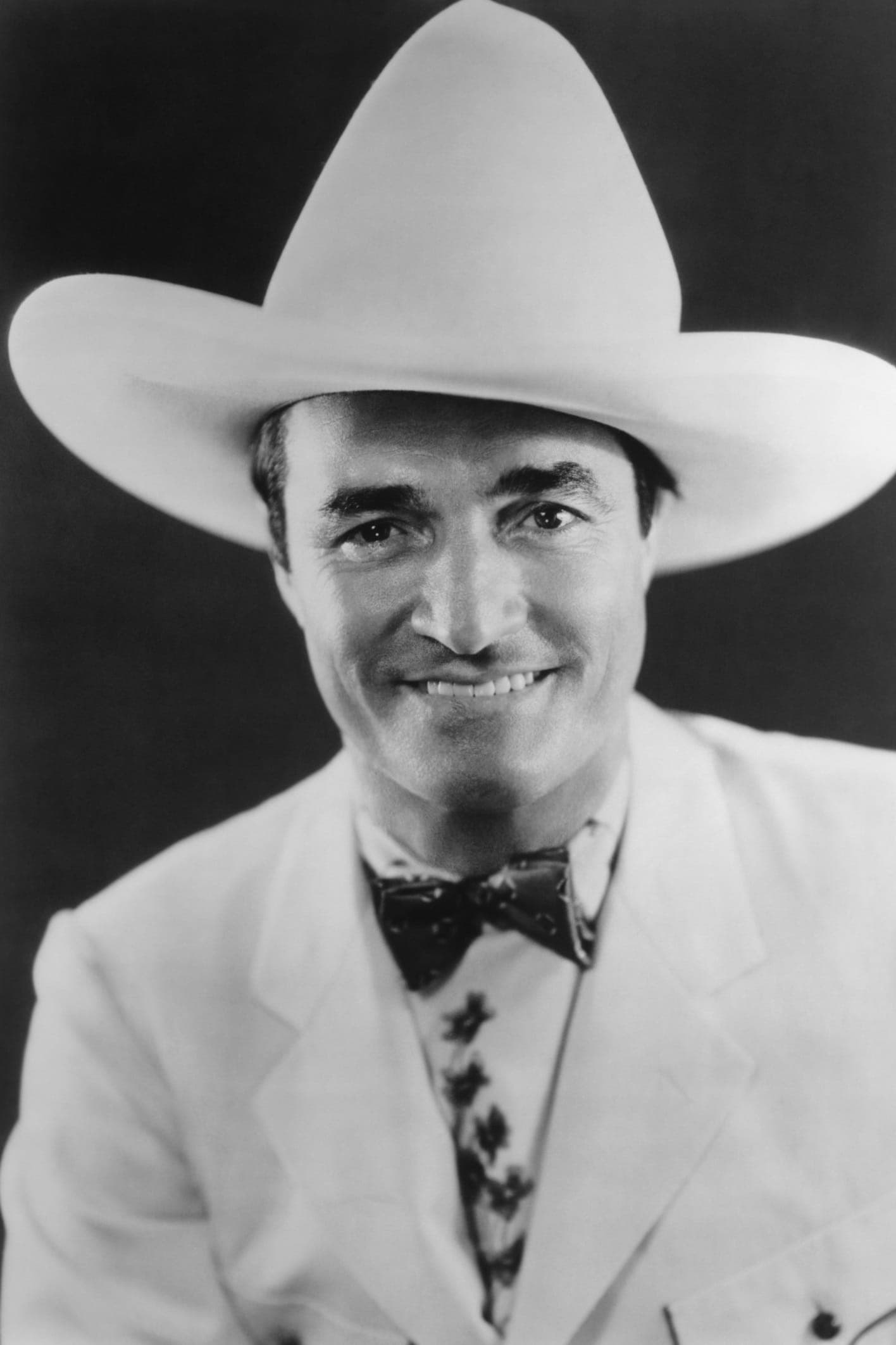 Tom Mix | Self - At San Simeon (archive footage) (uncredited)