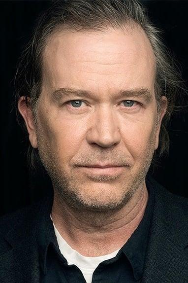 Timothy Hutton | Col. William Kent