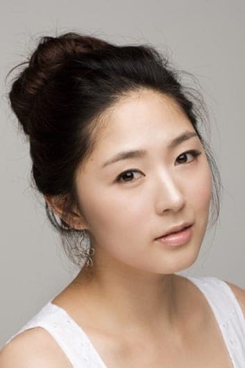 Yoon Chae-yeong | Nurse Han Song-i