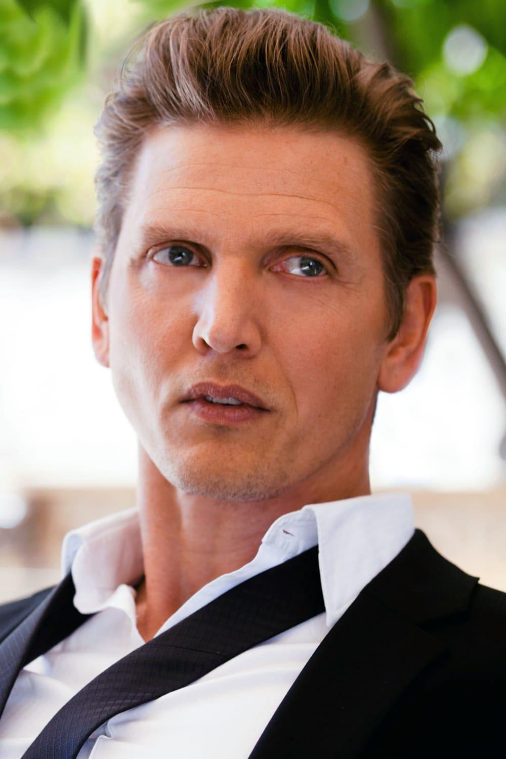 Barry Pepper | Dave