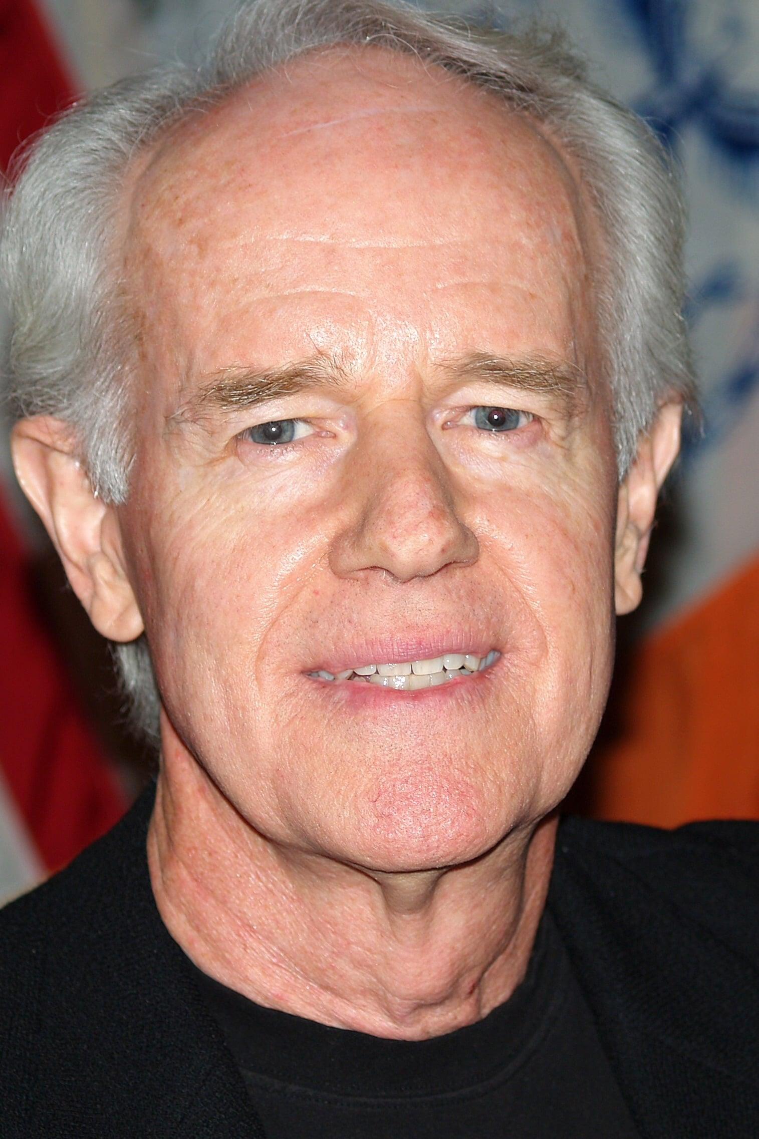 Mike Farrell | 1st Reporter