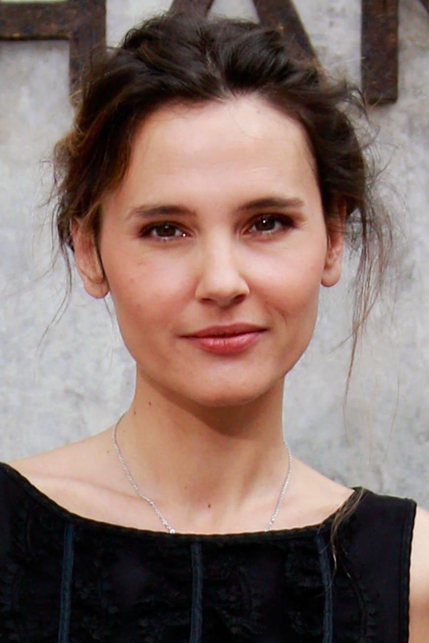 Virginie Ledoyen | Françoise