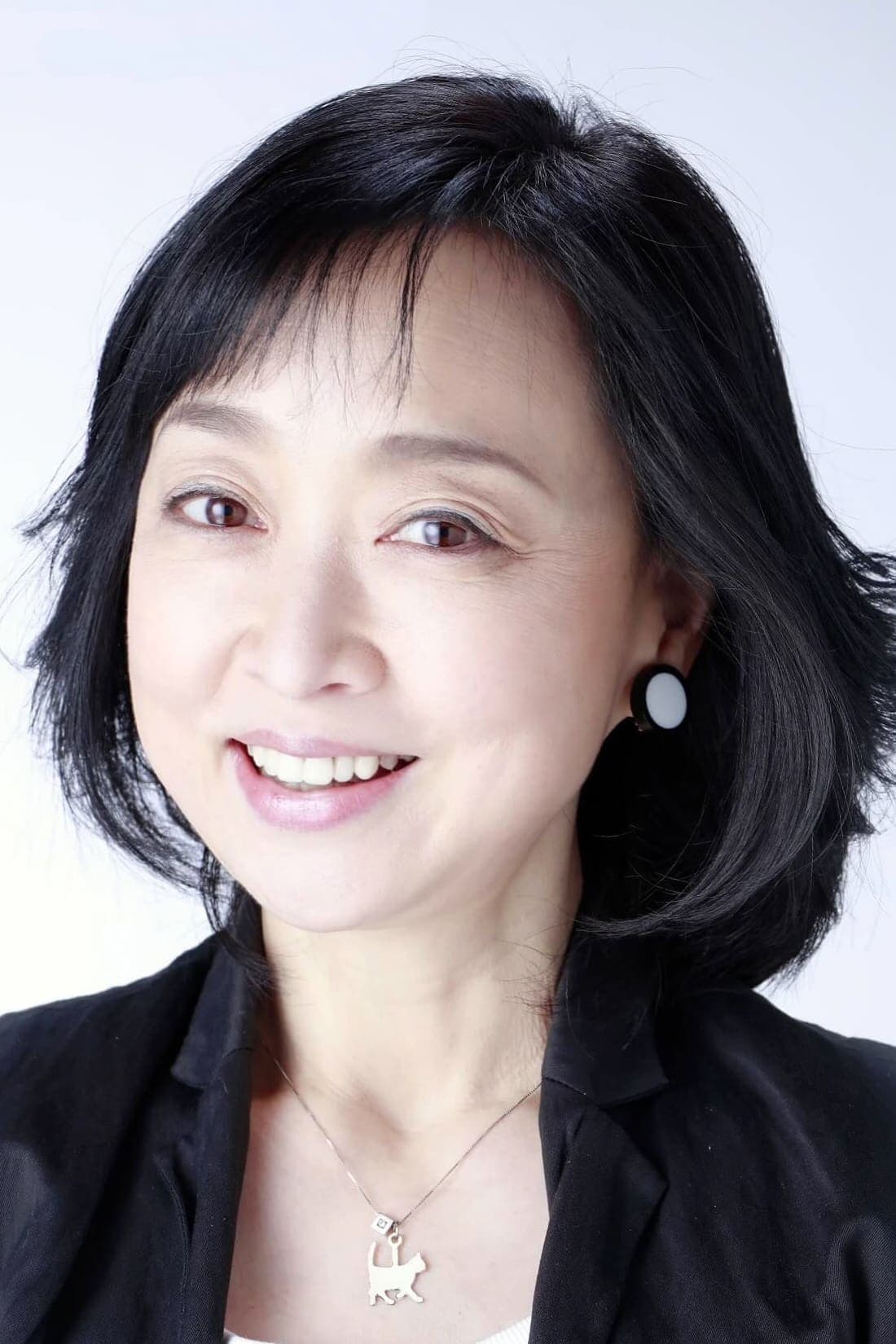 Maiko Kawakami | Hostess at Pinky