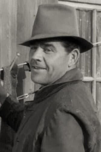 Pat Flaherty | Deputy (uncredited)