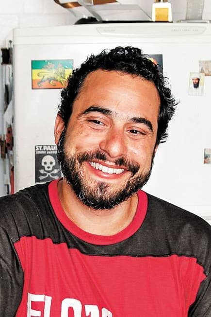 Pedro Asbeg | Editor