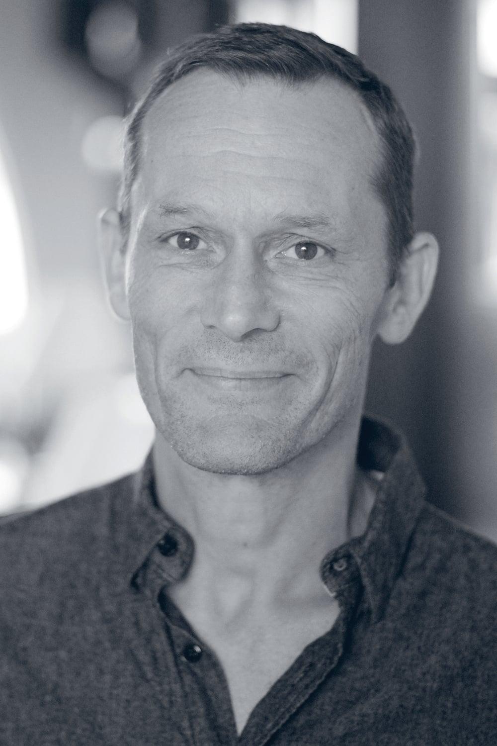 Måns Herngren | Director