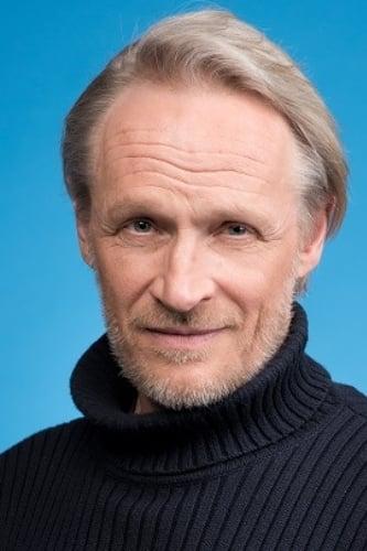 Antti Virmavirta | Olli, Sakarin isä